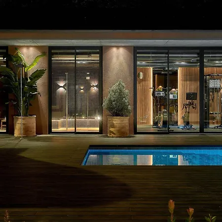 Rosa Luxury Private House